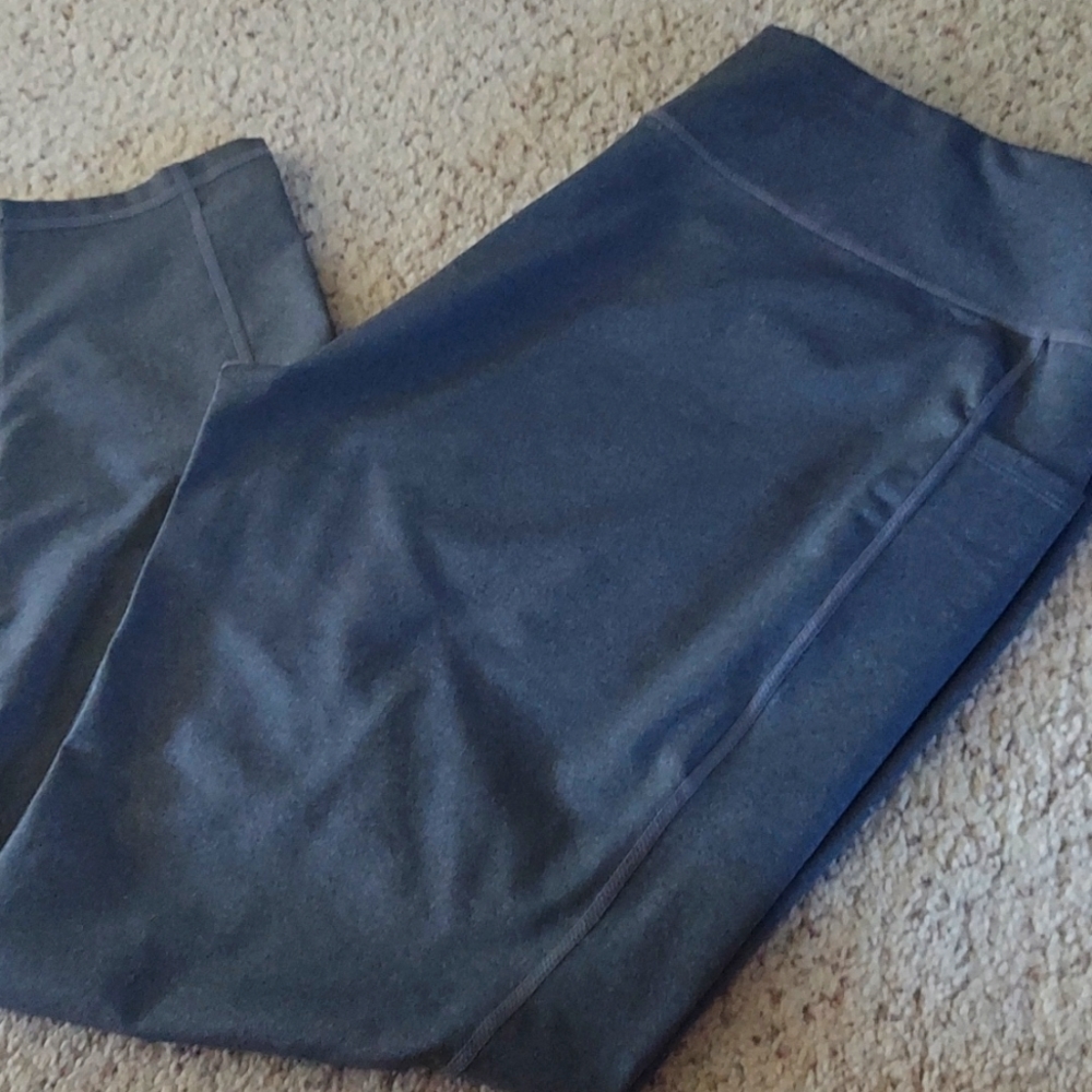 Gray Leggings with side pocket